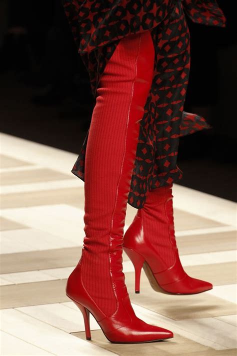 fendi red jean